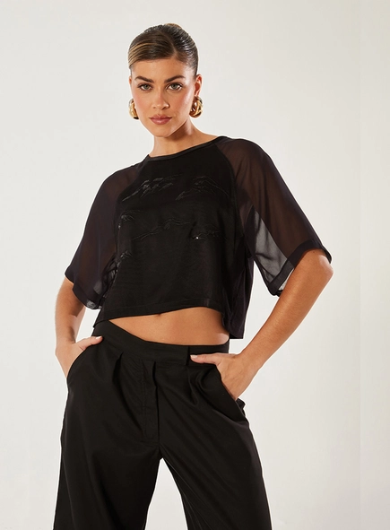 Camiseta Bordada E Mangas Transparente