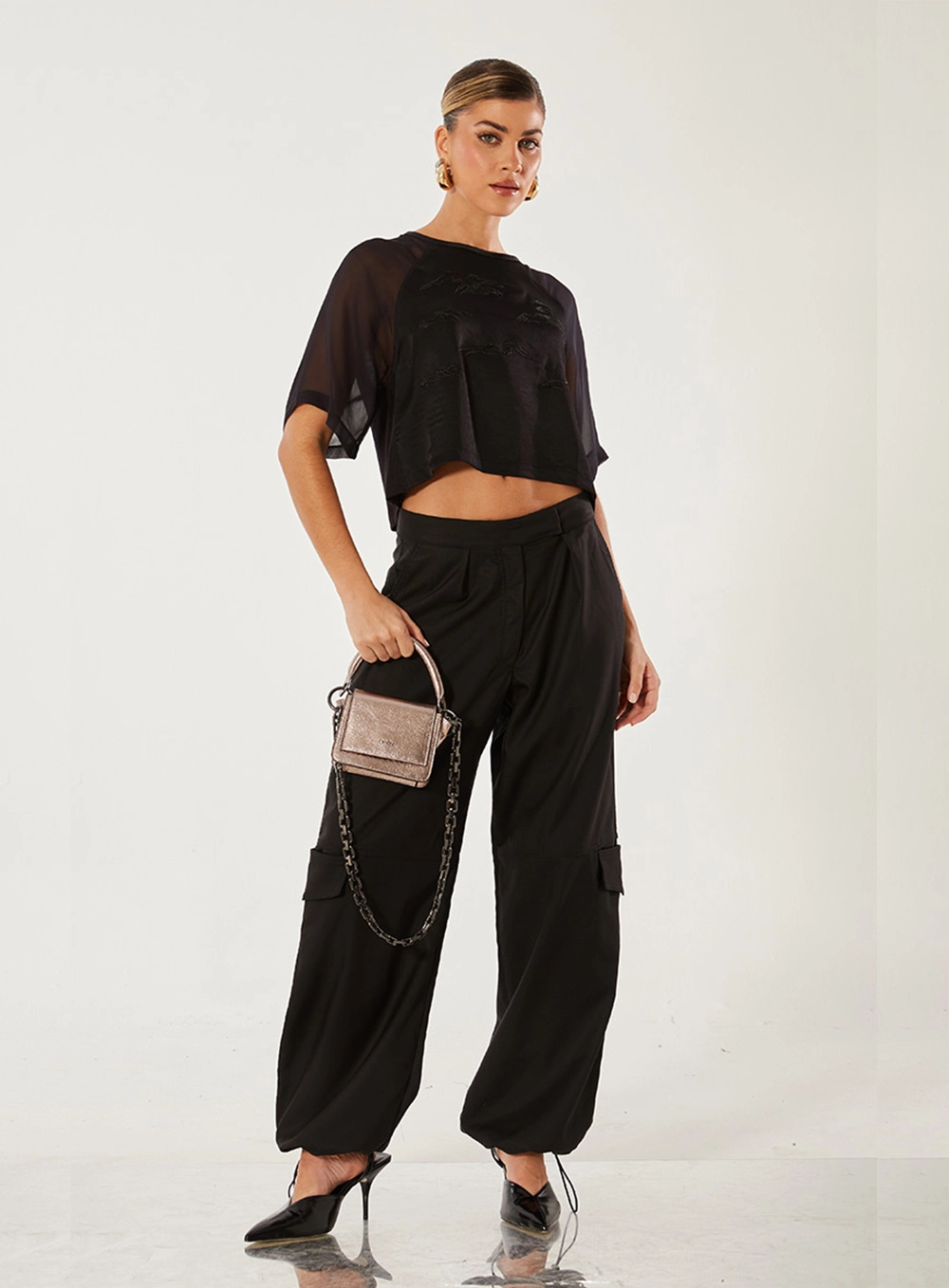 Camiseta Bordada E Mangas Transparente Preto 4