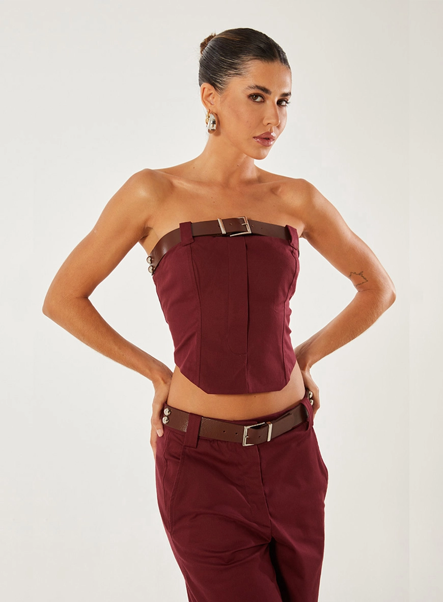 Blusa Sem Alça Com Cinto Bordo 1