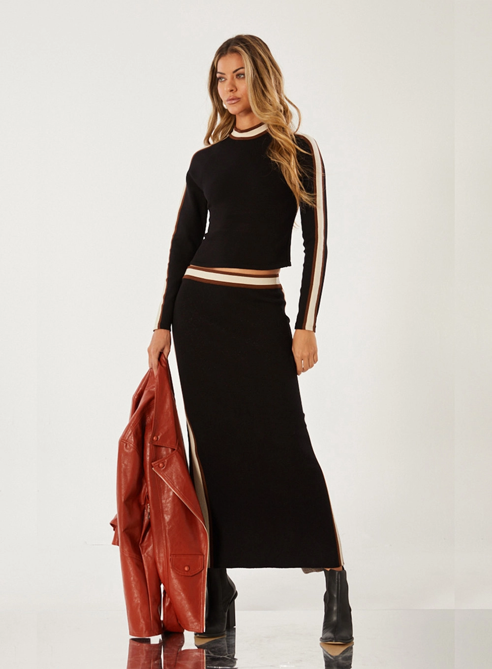 Blusa Comfort Em Tricô Preto 3