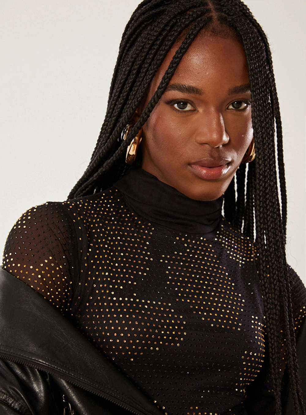 Vestido Tule Com Aplicação Preto 3
