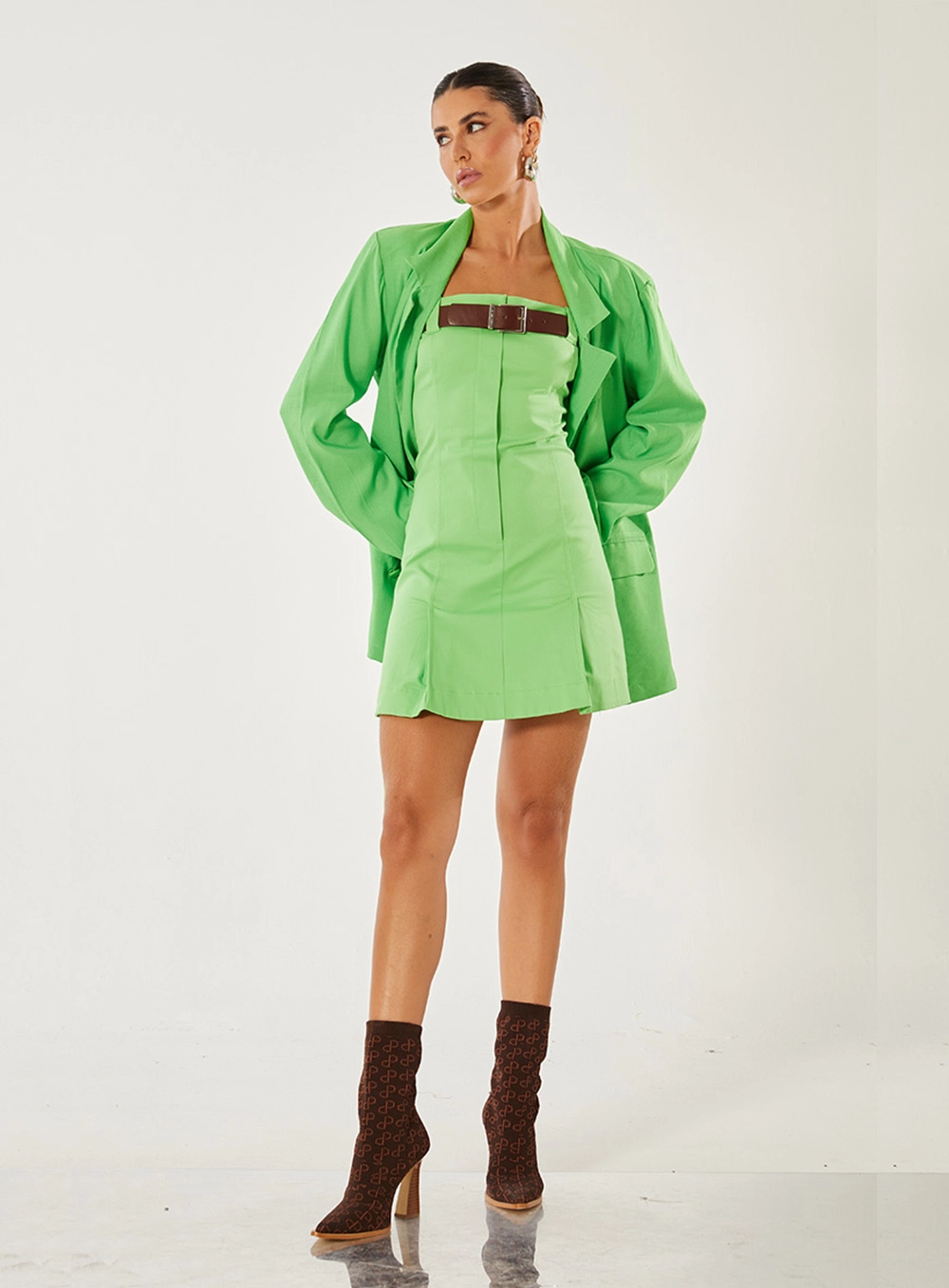 Vestido Com Detalhe Cinto Verde 3