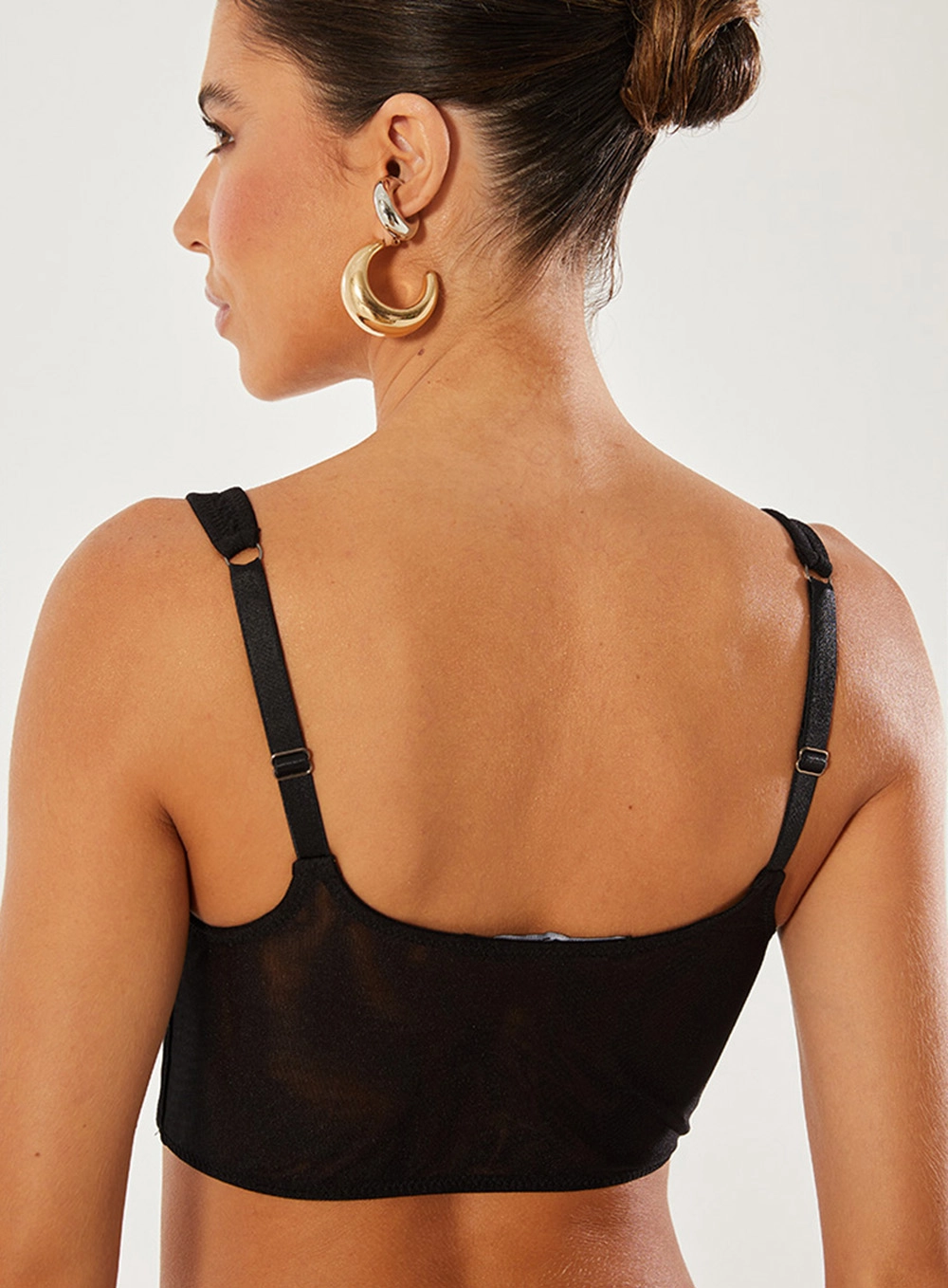Top Com Detalhe Em Zíper Preto 2