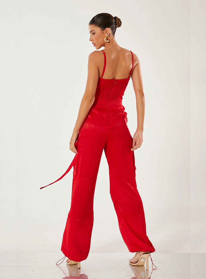 Macacão Com Bolsos Vermelho 2