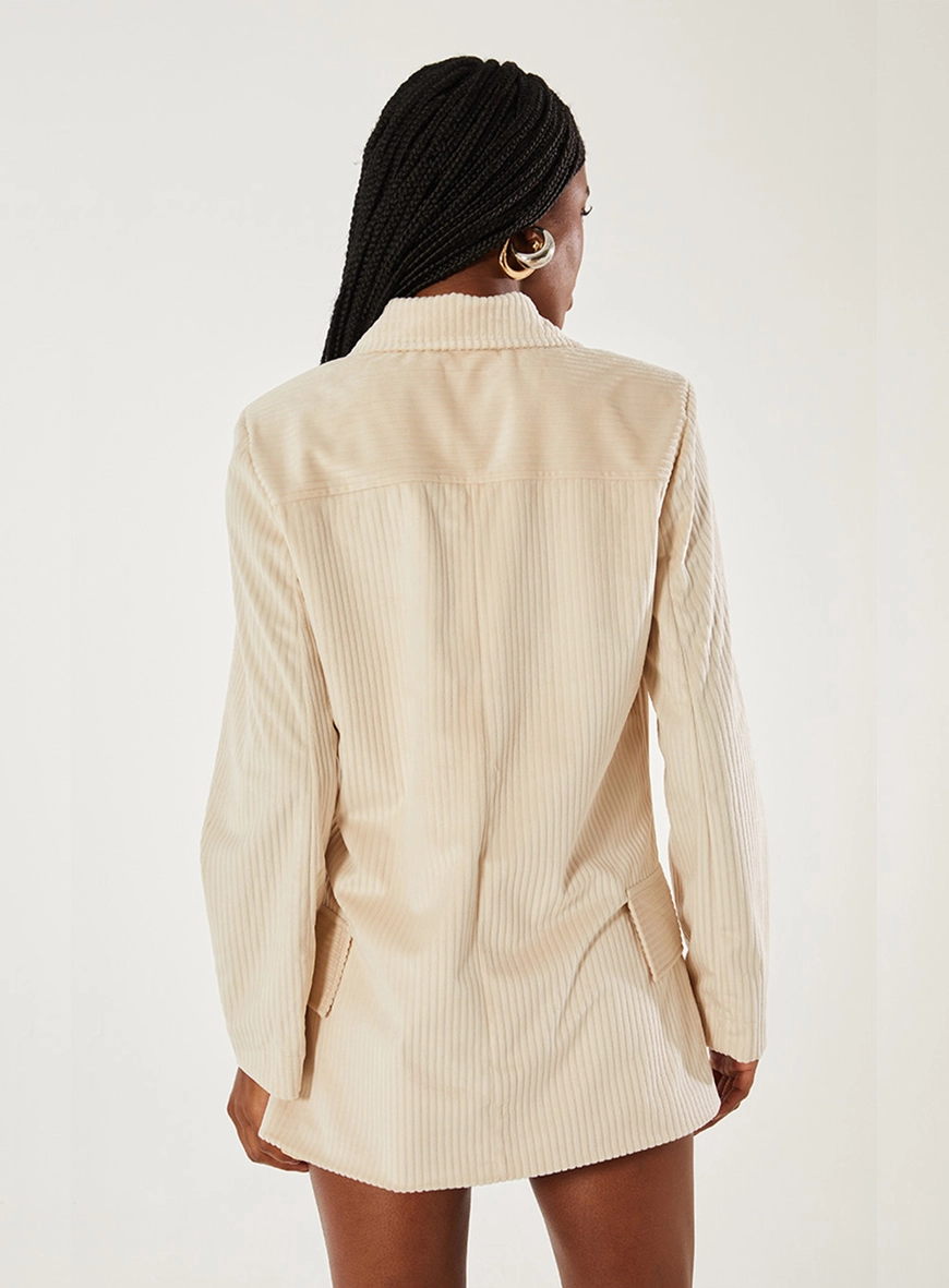 Blazer Com Lapelas Em Veludo Bege 2