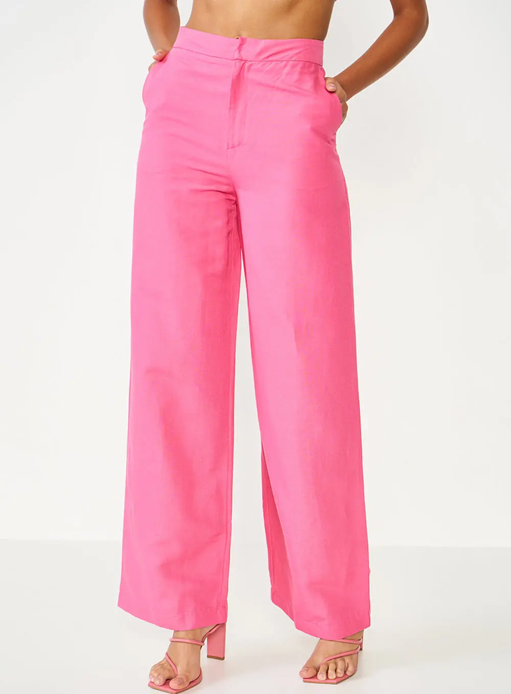 Calça Rosa Alfaiataria Reta Rosa Hiller