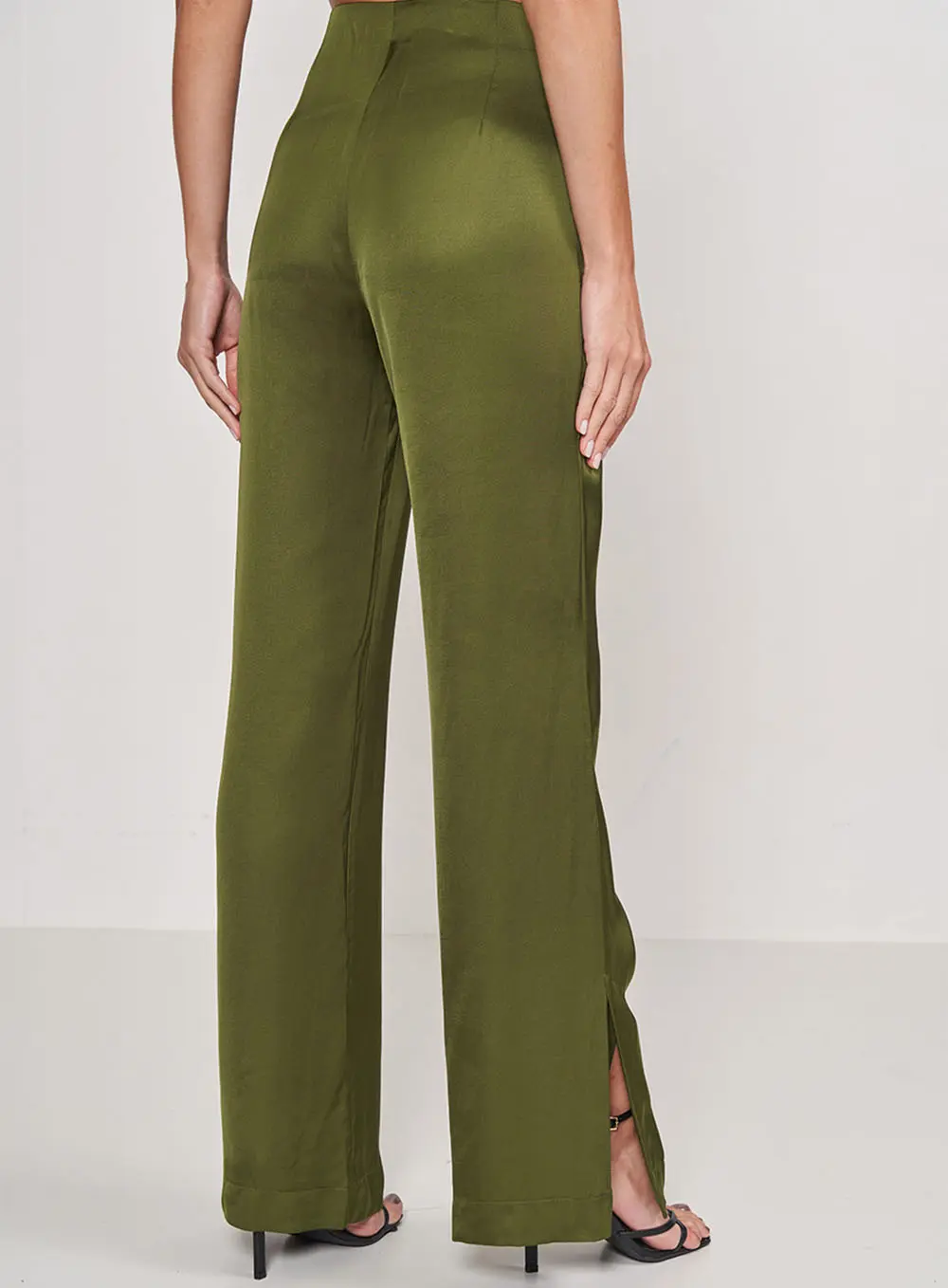 Calça Comfort Cintura Alta Verde Livas
