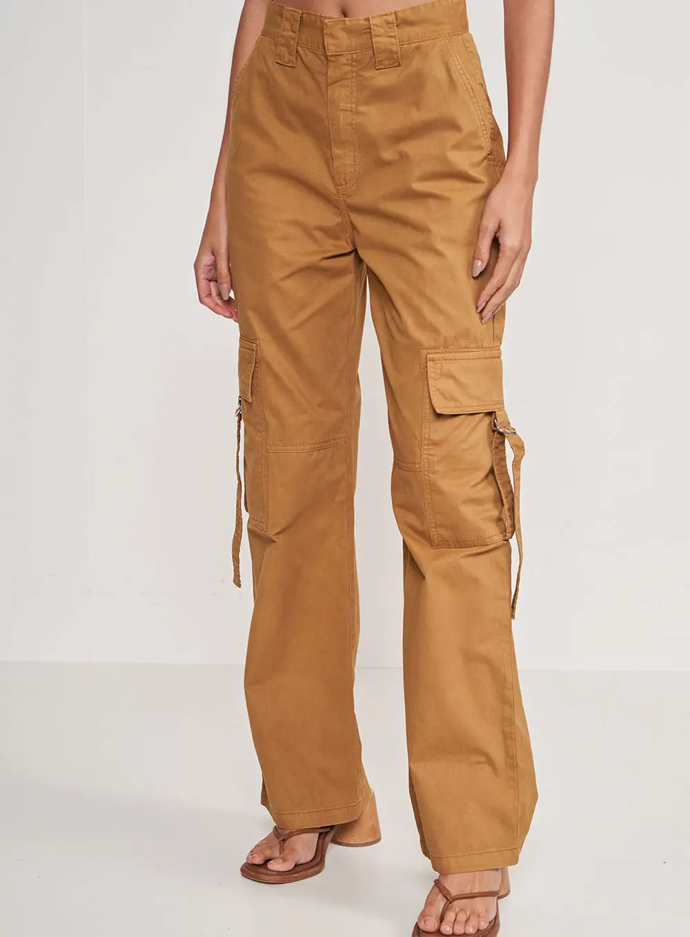 Calça Sarja Marrom Leoni Low Marrom Ebbela