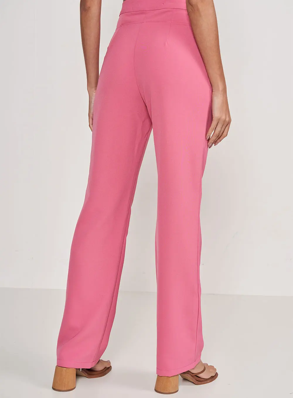 Calça Alfaiataria Roby Detalhe Cós Rosa Hiller