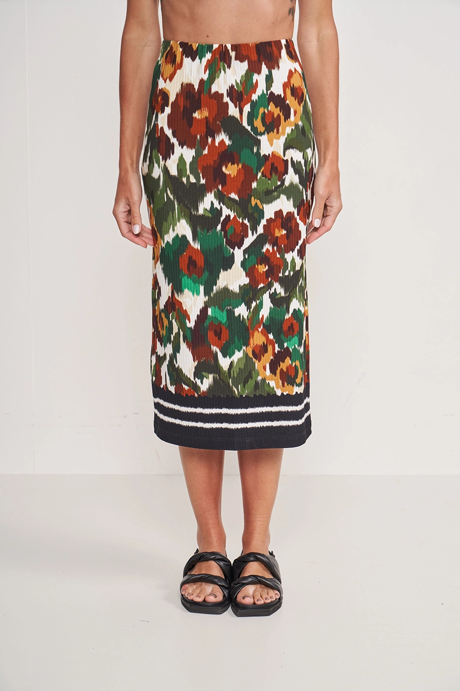 Saia Midi Slim Estampada Estampados