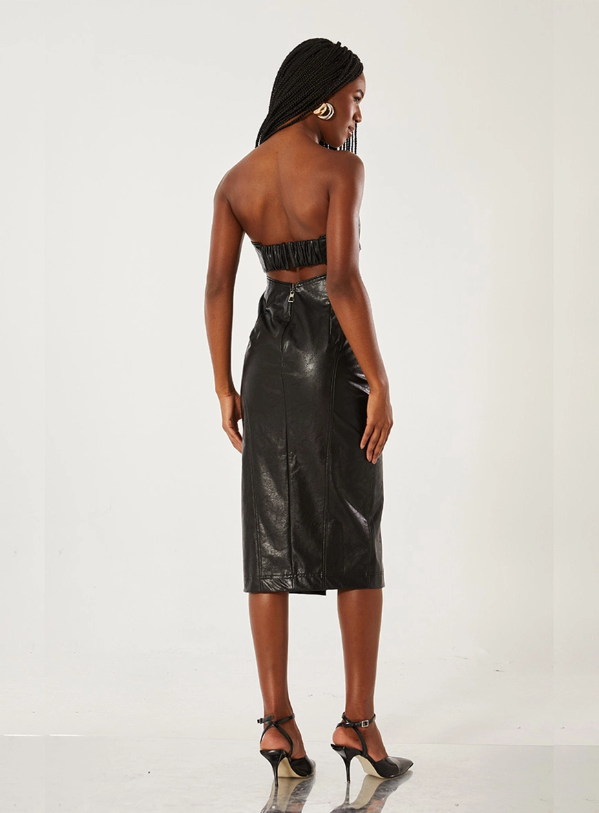 Vestido Sem Alças Com Recortes Preto 2