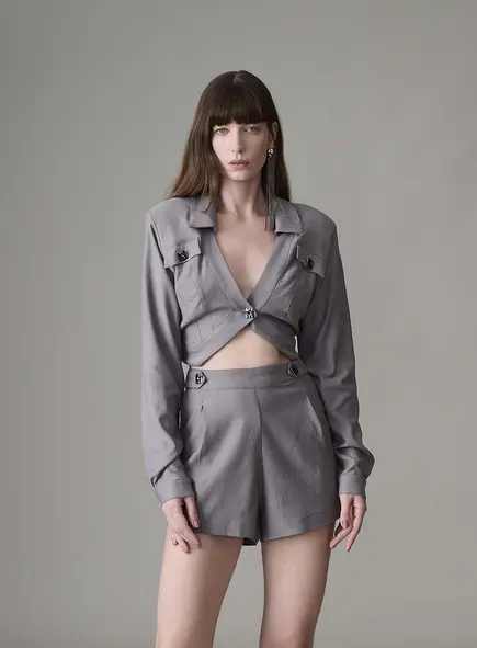 Short Alfaiataria Martingale No Cós