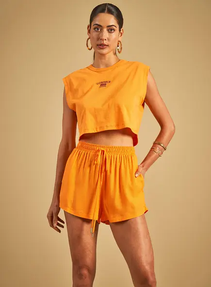 Camiseta Curta Ampla