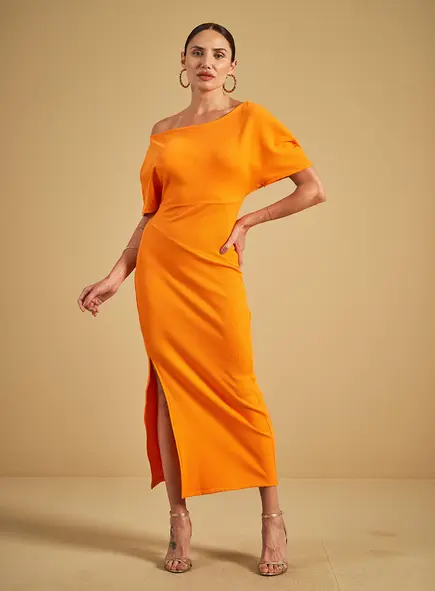 Vestido Canelado Com Fenda