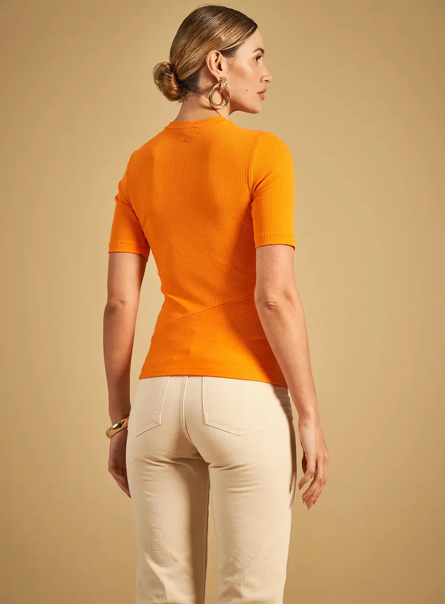 Blusa Manga Curta Canelada Laranja 2