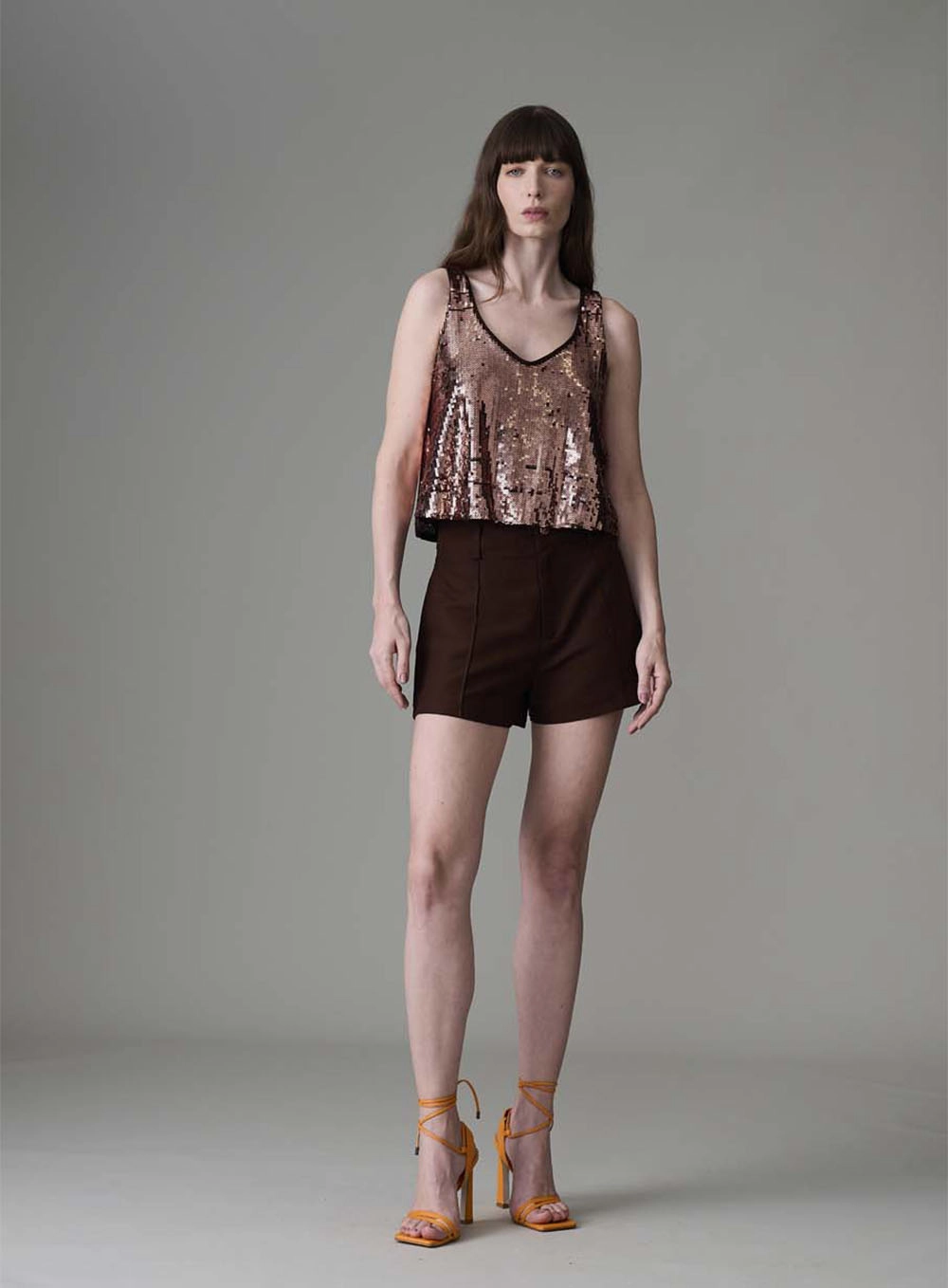 Short Alfaiataria Comfy Com Linho Marrom 9