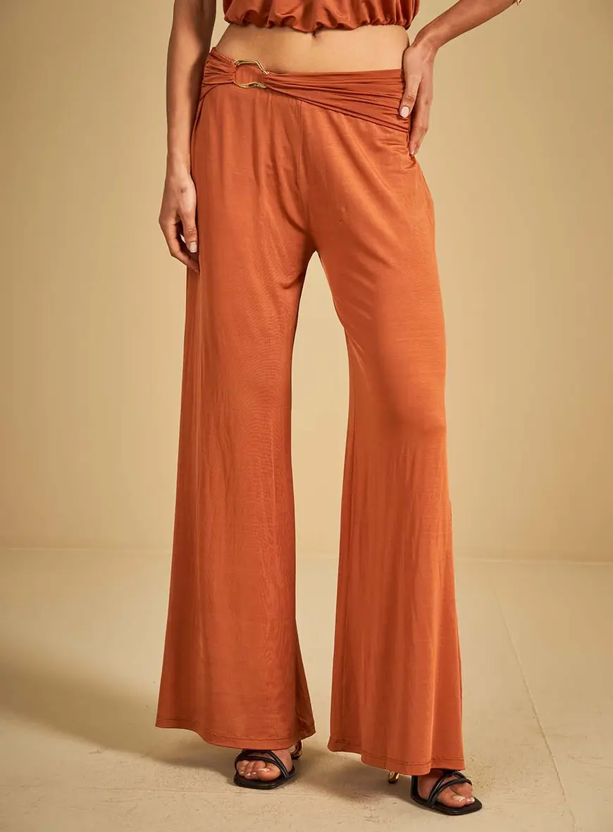 Calça Com Detalhe No Cós Marrom 1