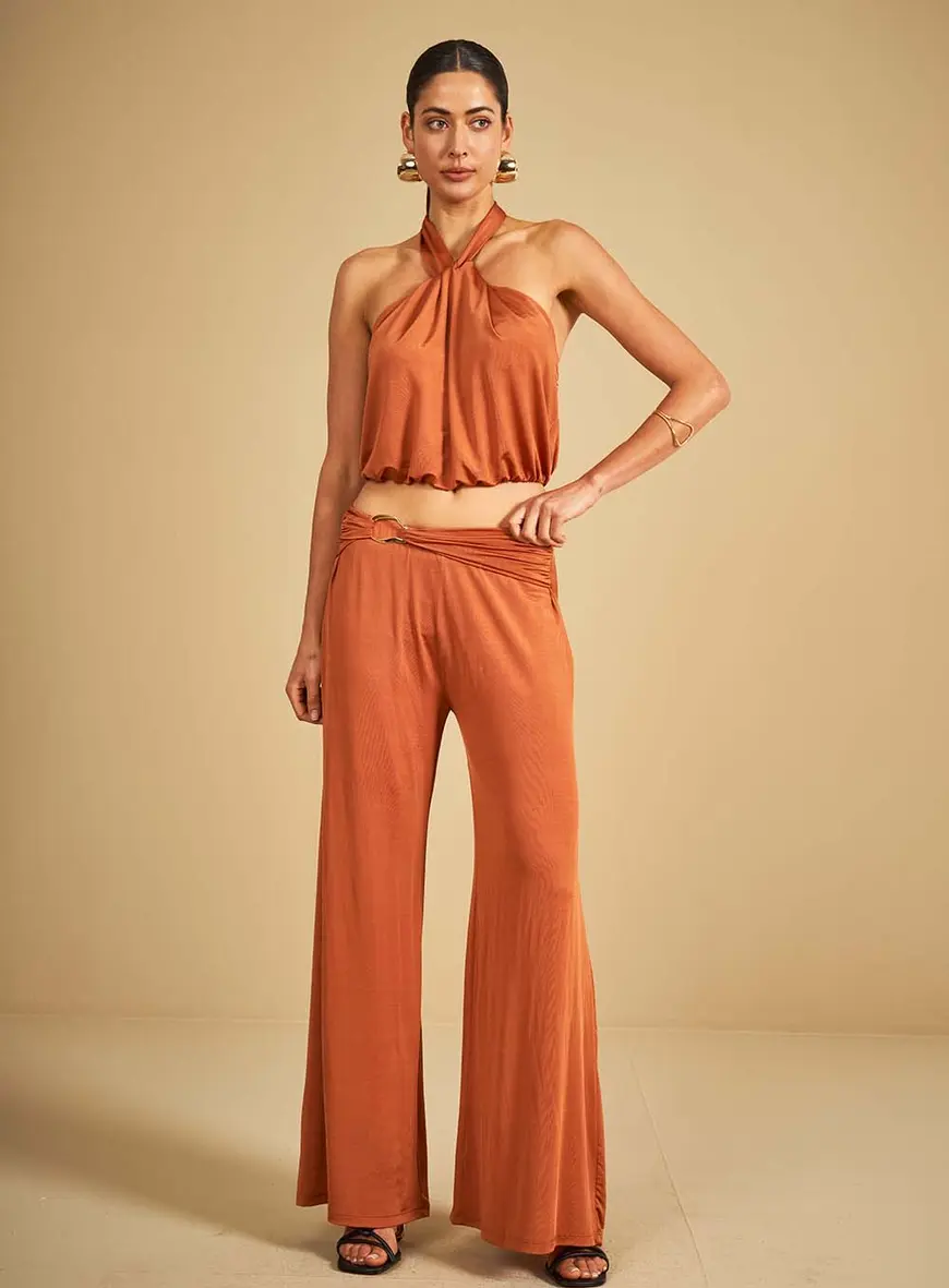 Calça Com Detalhe No Cós Marrom 4