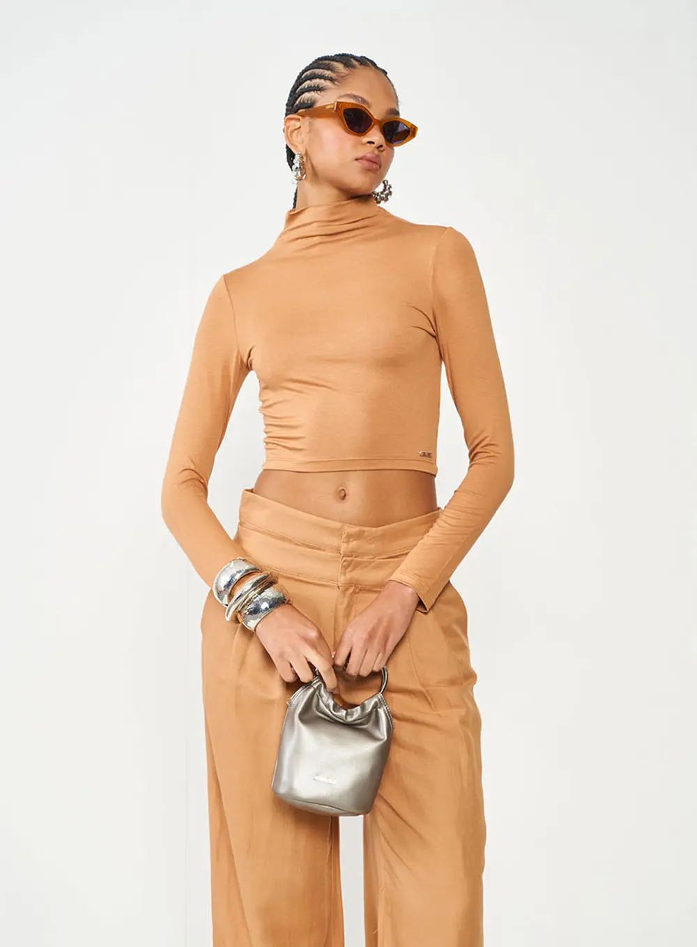 Blusa Cropped Slim Marrom Marrom Delle