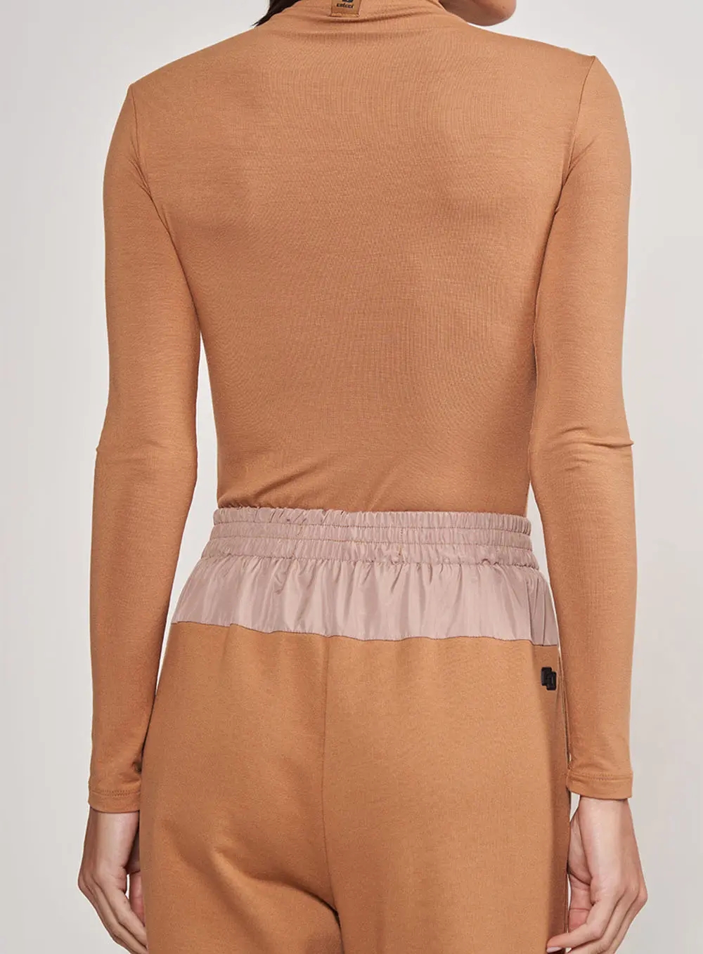 Blusa Slim Transpasse Marrom Marrom Delle