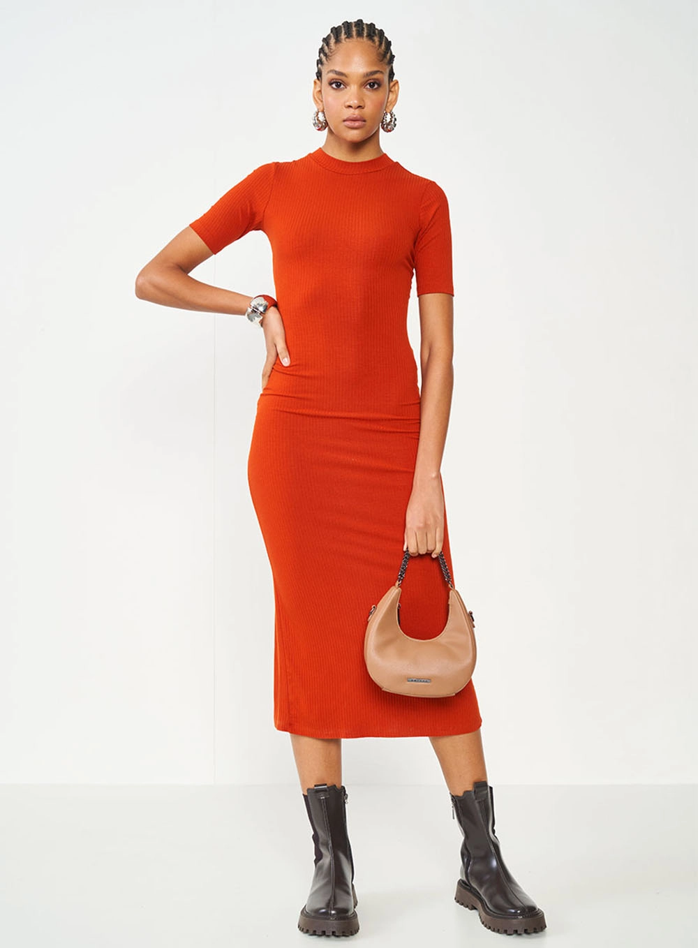 Vestido Midi Canelado Manga Curta Laranja