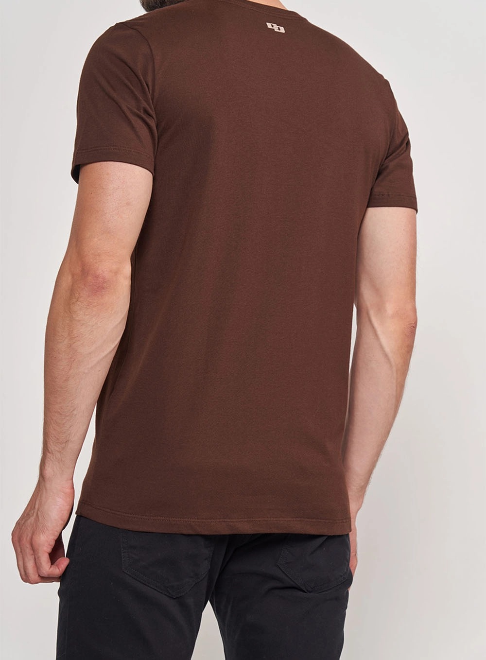 Camiseta Slim Marrom Colcci Marrom