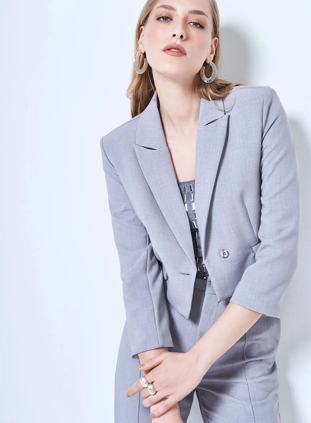 Blazer Cropped Alfaiataria Cinza Cinza
