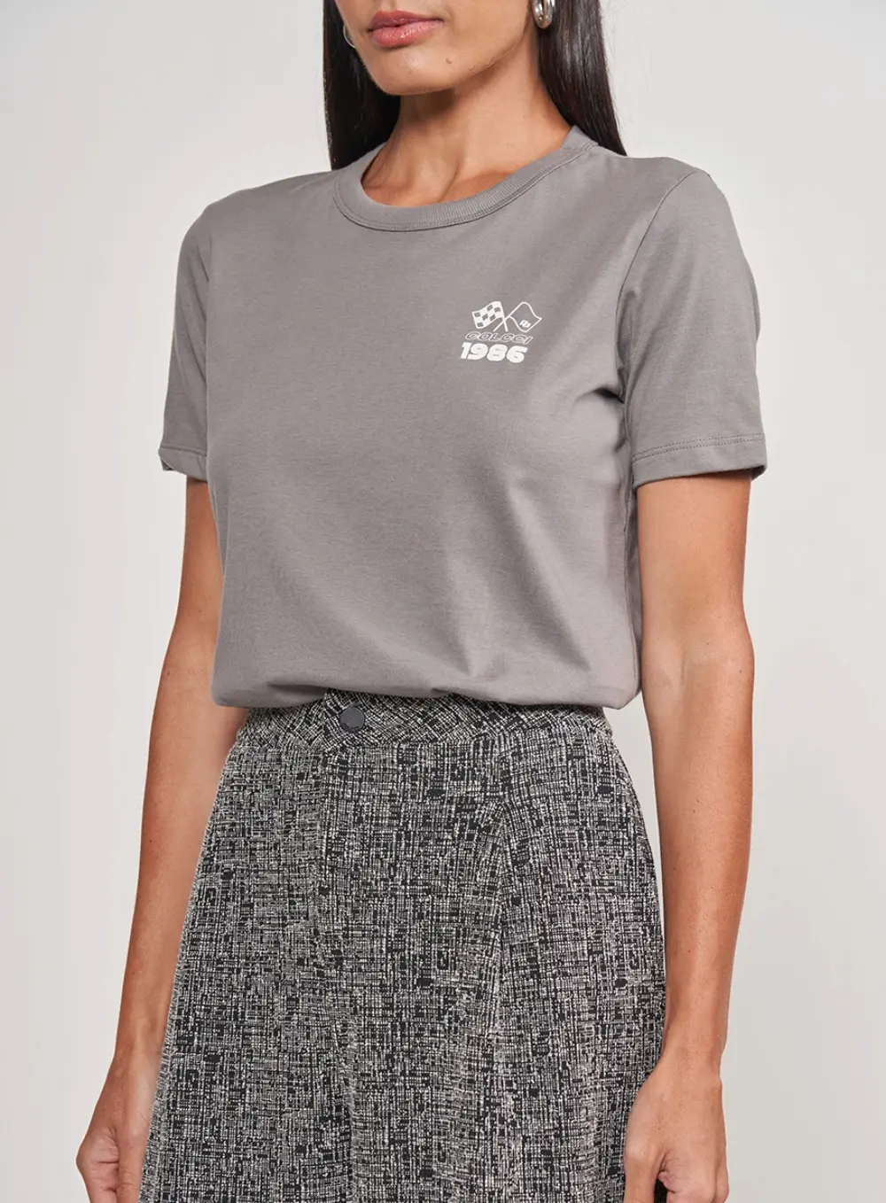Camiseta Estampada Comfort Cinza