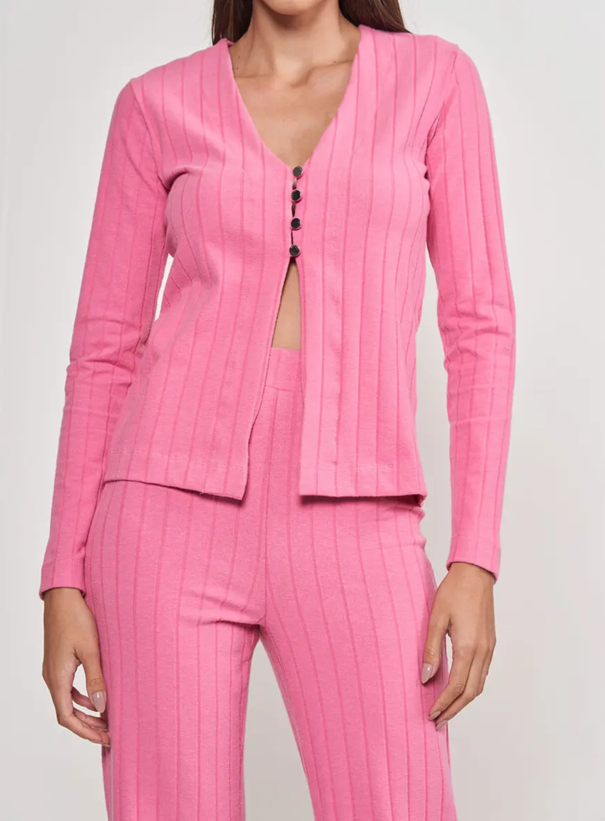Blusa Rosa Canelada Com Botões
