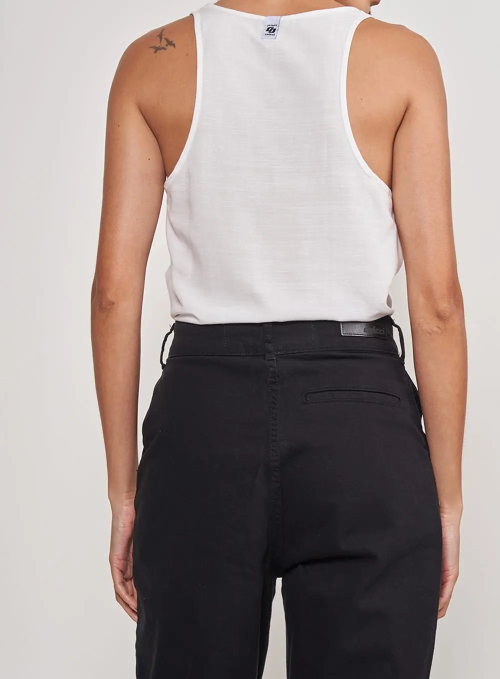 Regata  Colcci Off Shell