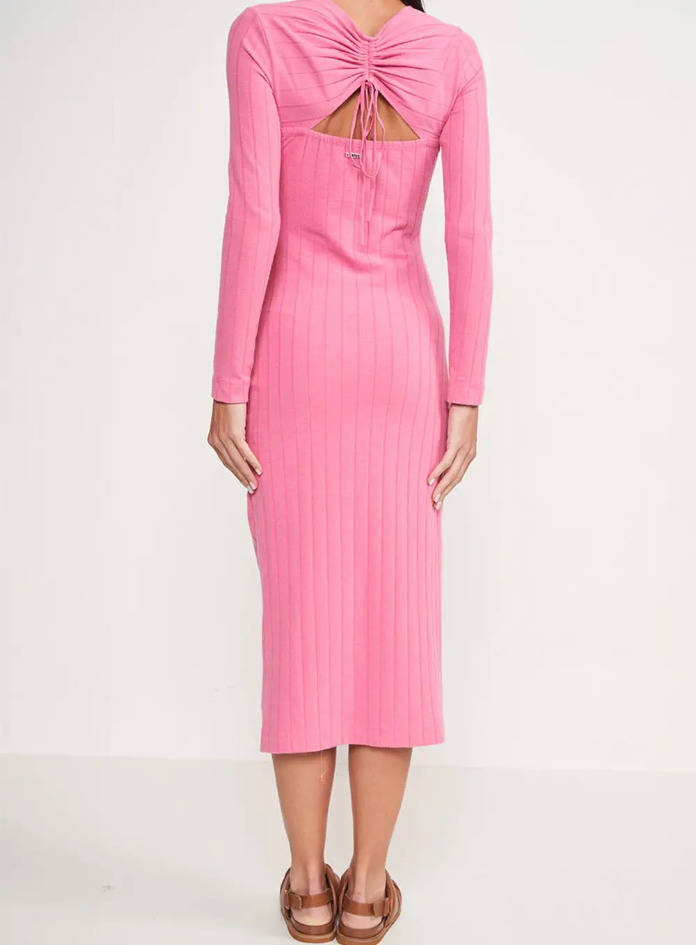 Vestido Canelado Midi Rosa Hiller