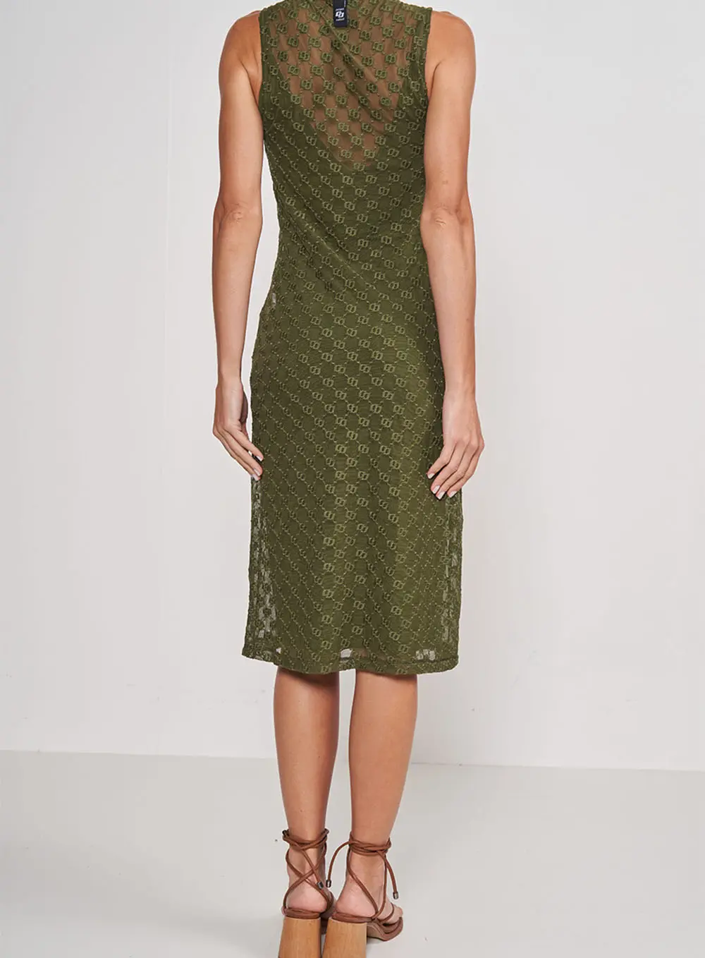 Vestido De Tule Slim Duplo C Verde Livas