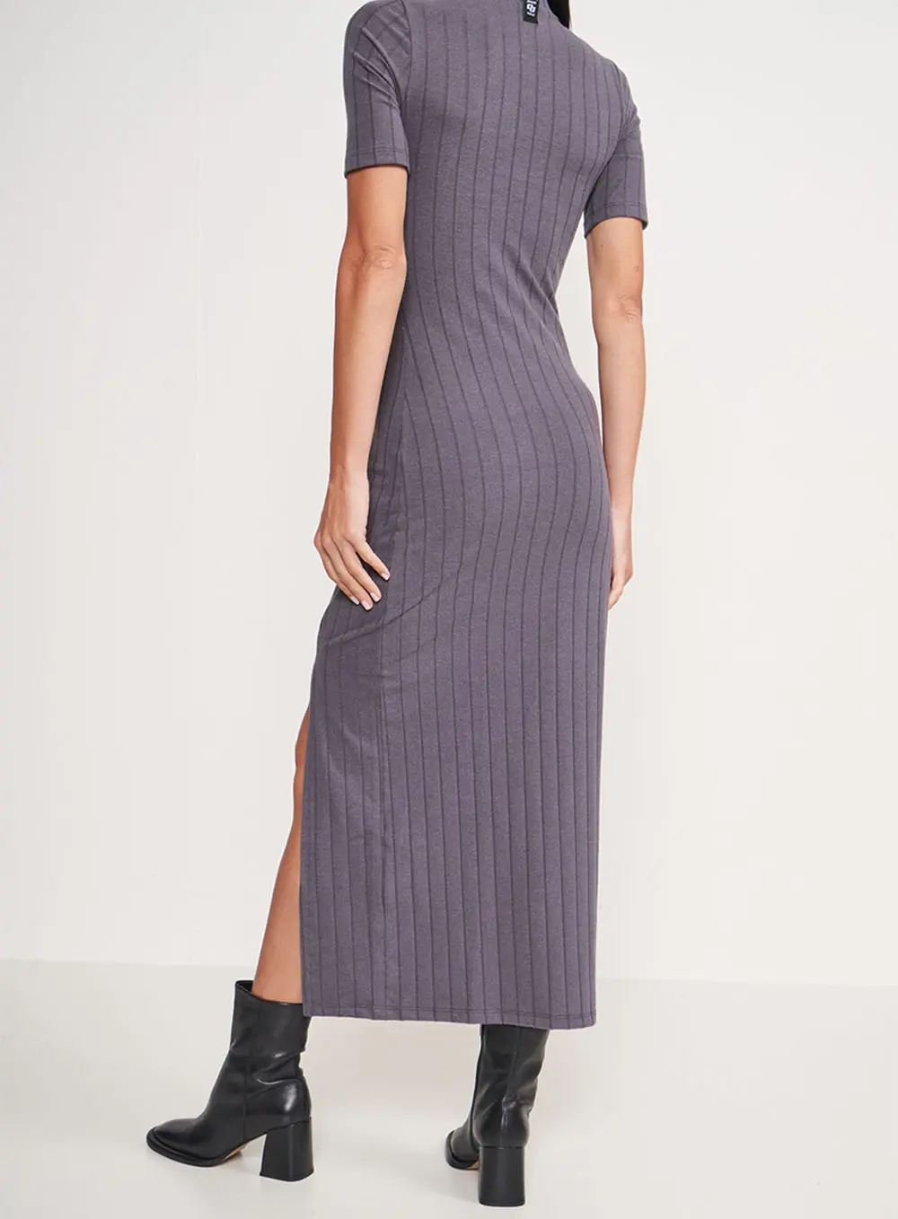 Vestido Canelado Midi Com Fenda CINZA