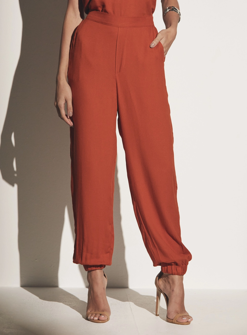 Calça Jogger Alfaiataria Laranja 1