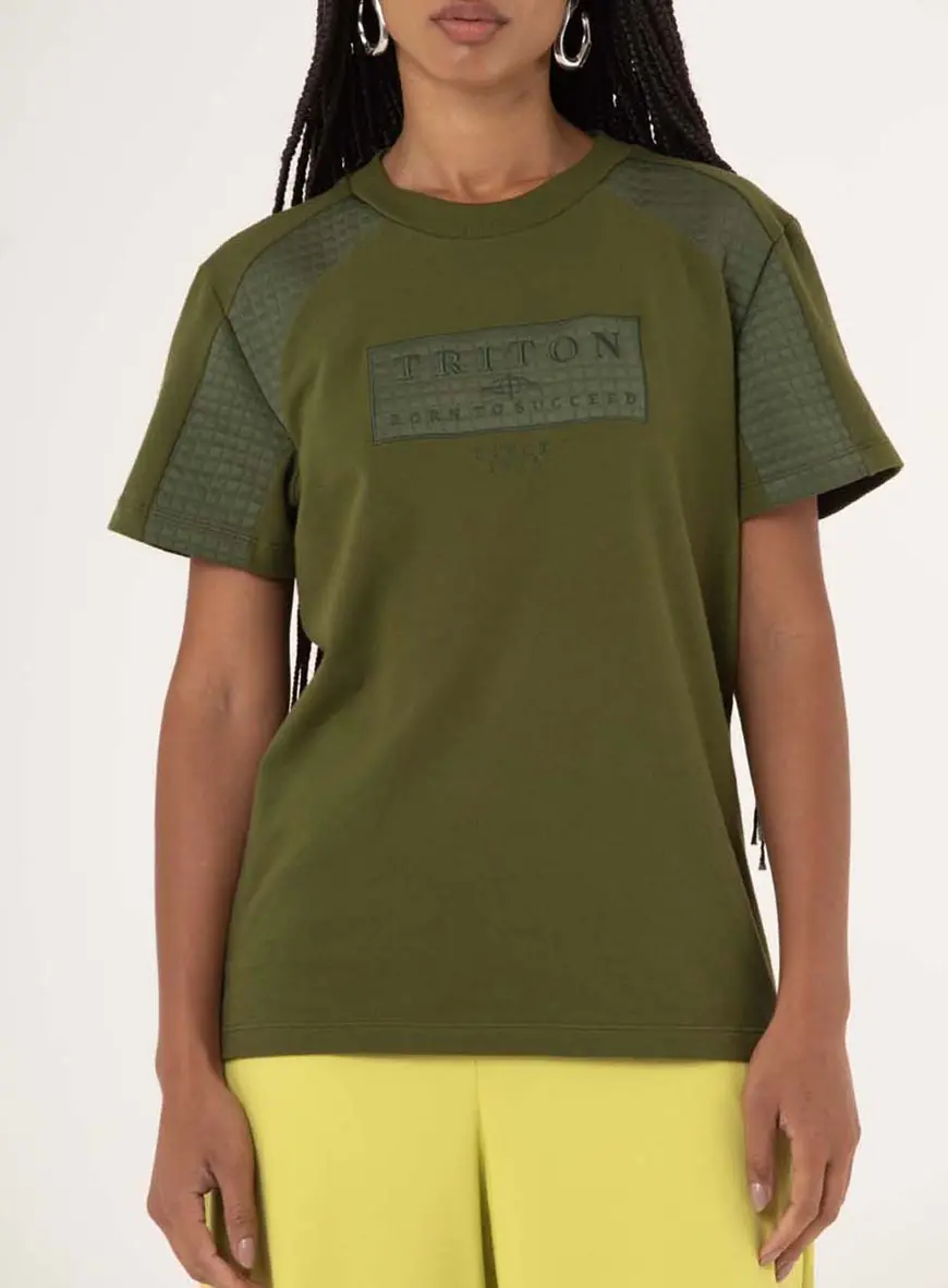 Camiseta Detalhe Matelassê Verde Livas 1