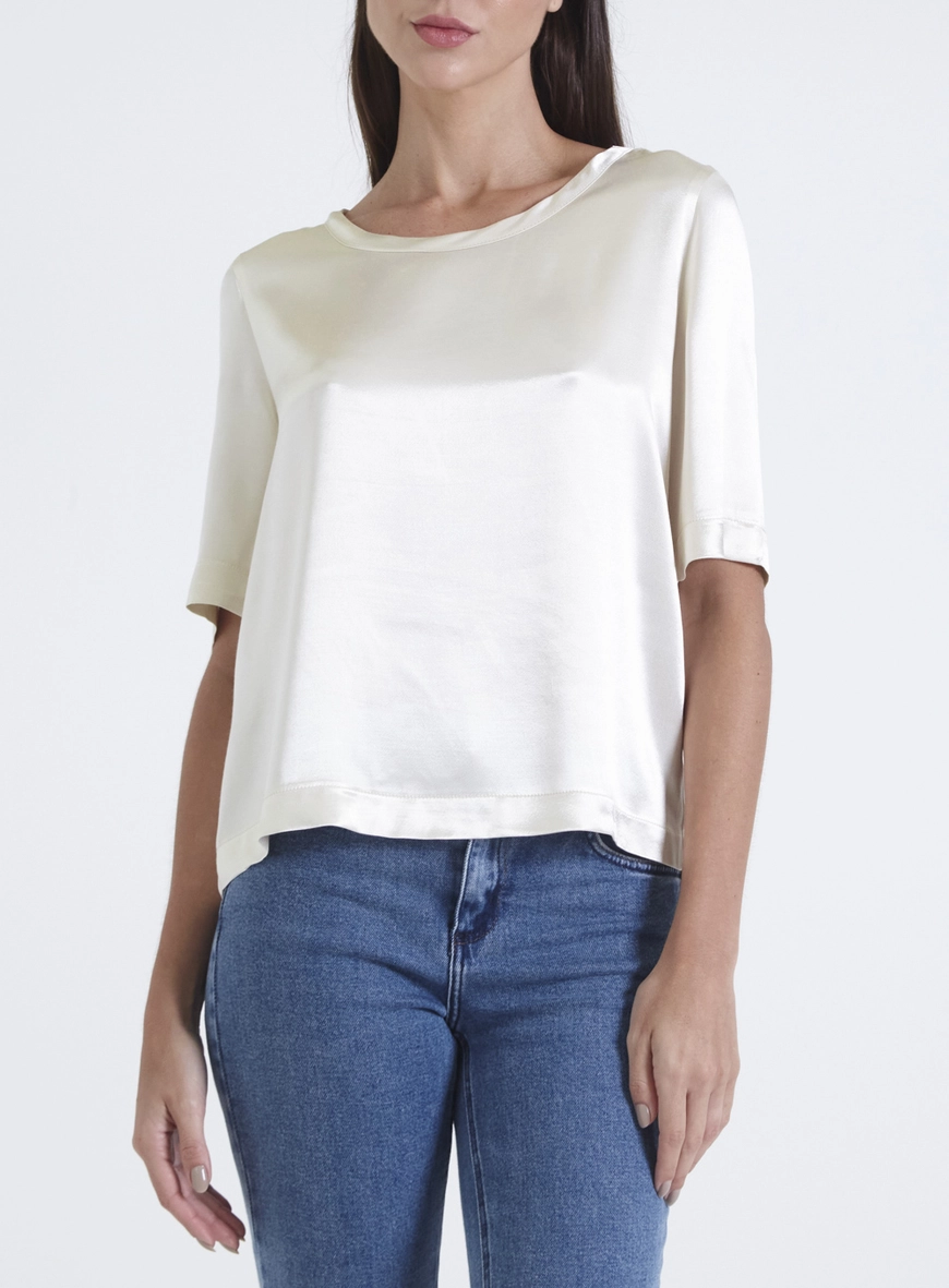 Camiseta Ampla Acetinada Bege