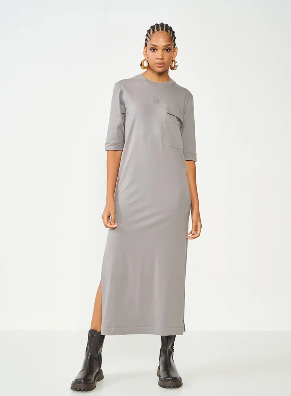 Vestido Com Bolso Com Fenda Cinza
