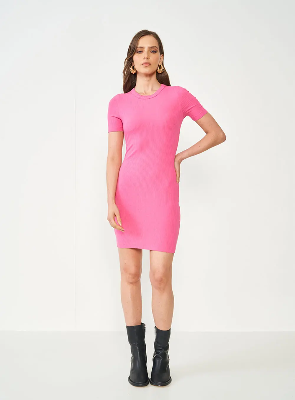 Vestido Canelado Slim Rosa Hiller
