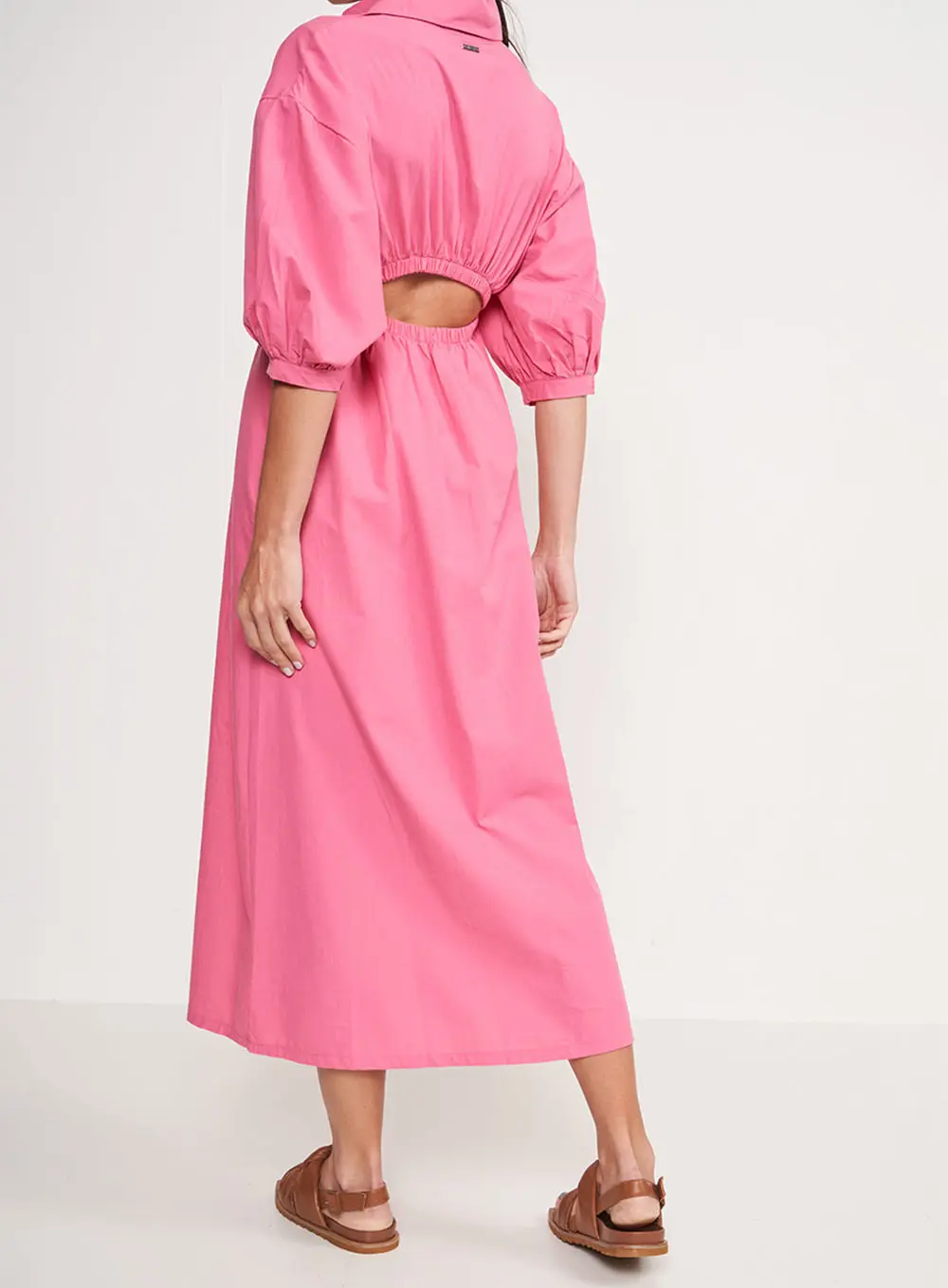 Vestido Comfort Com Gola Rosa Hiller