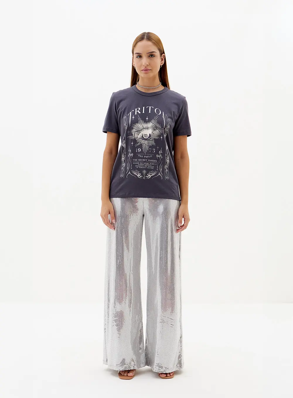 Camiseta Comfy Estampa The Secret Garden CINZA 3