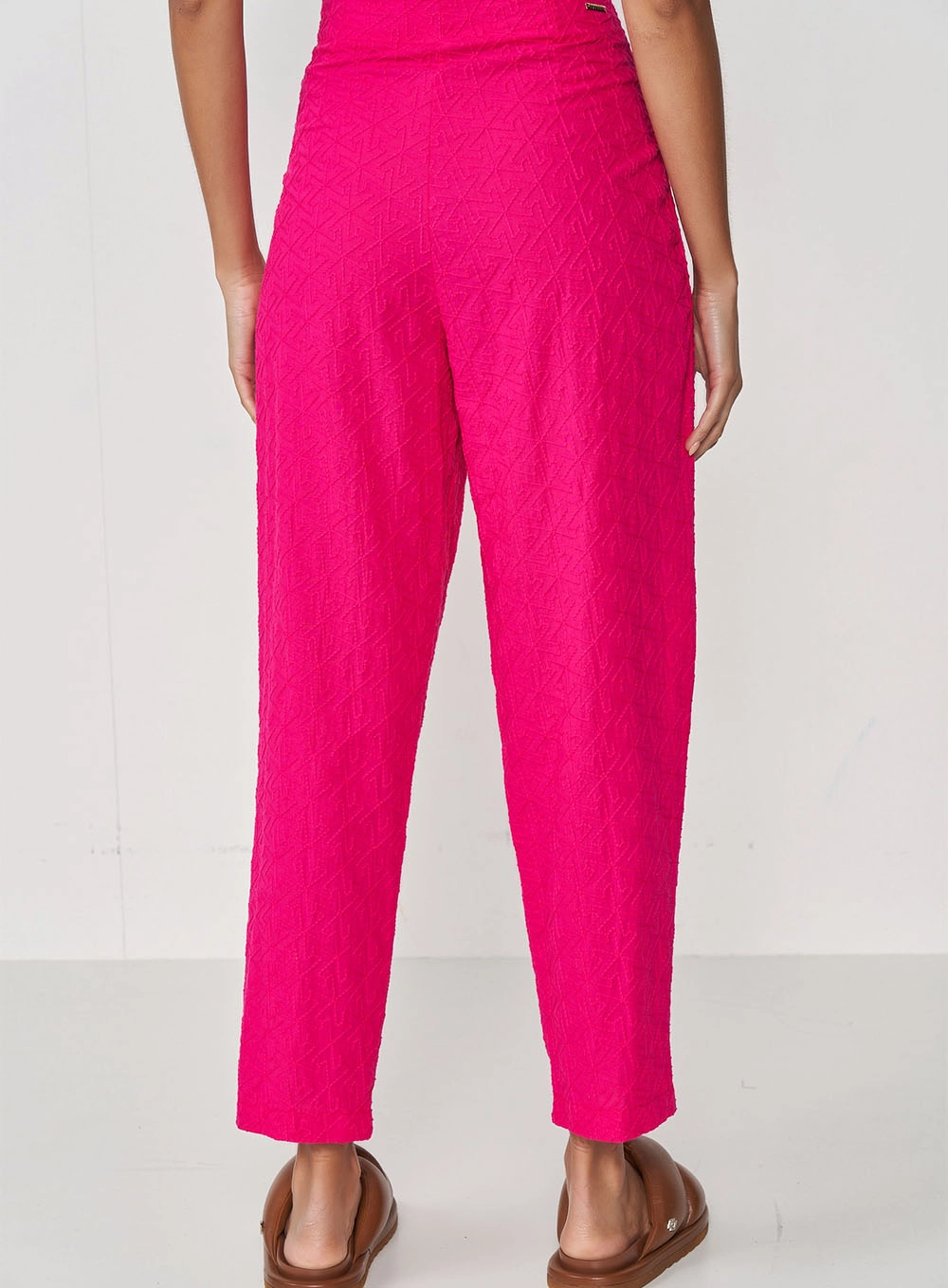 Calça Bordada Jade Com Faixa Dupla Para Amarração Rosa