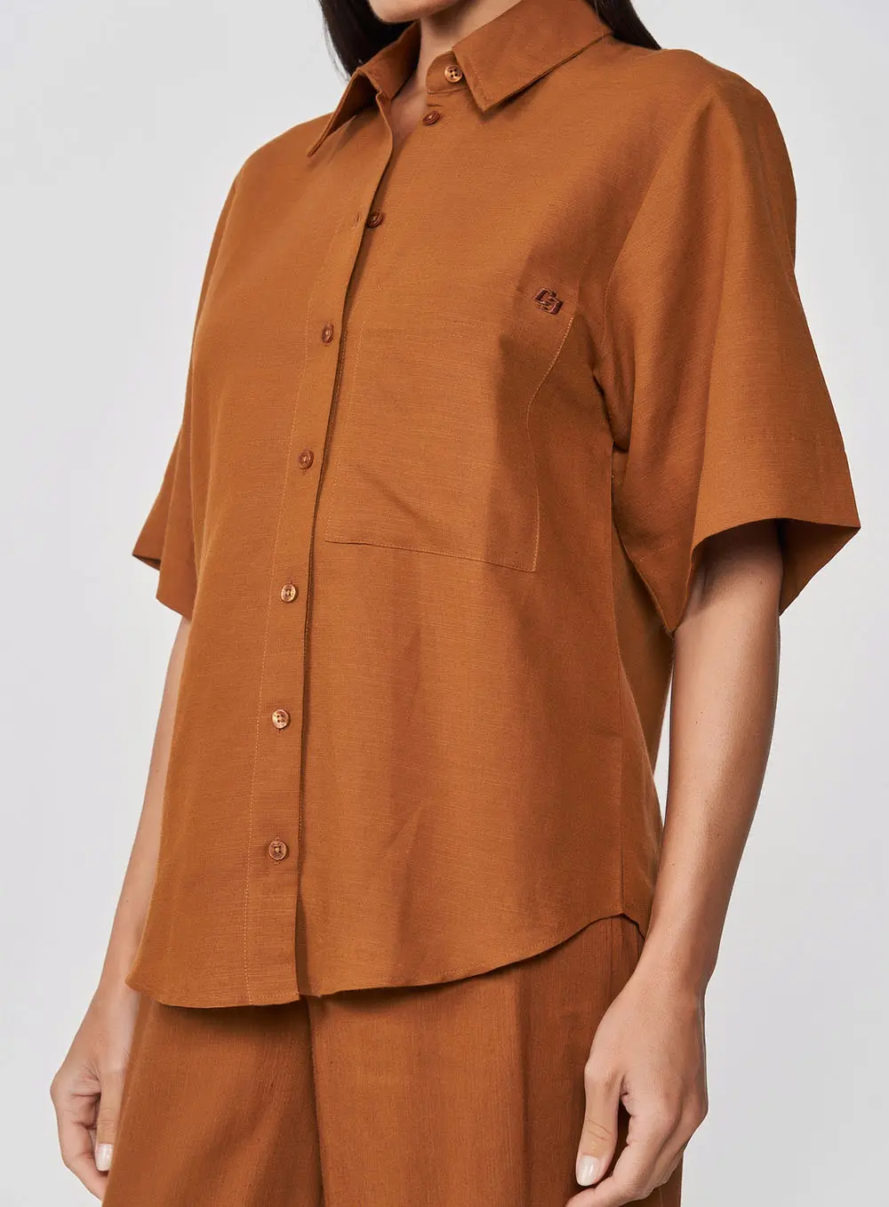 Camisa Loose Com Linho Taylor Marrom