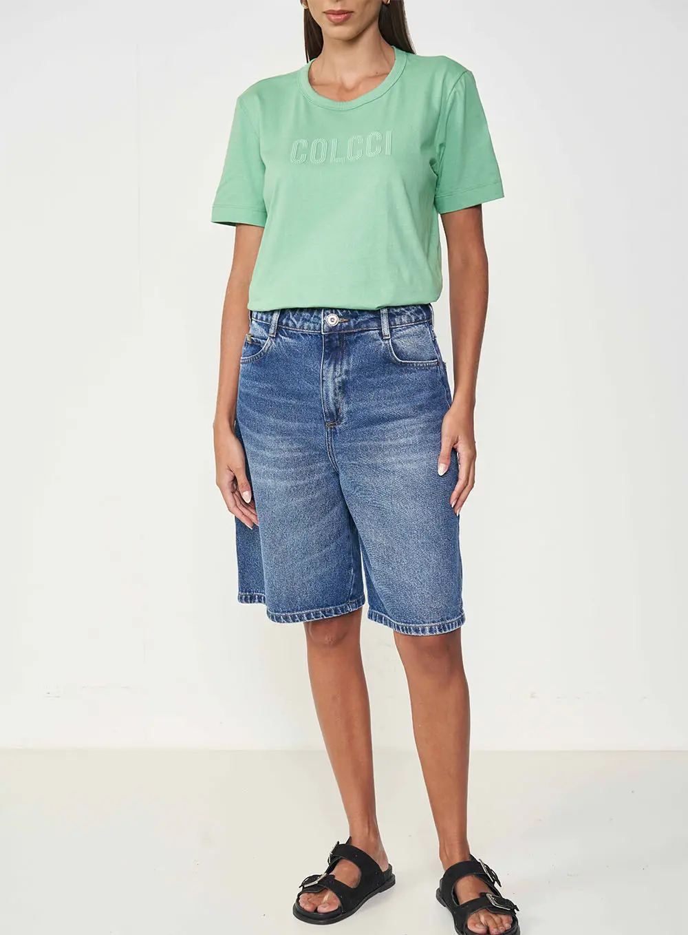 Camiseta Comfy Logomania Gola Com Ribana Verde Veggir
