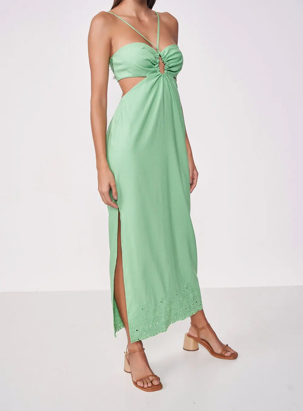 Vestido Linho Bordado Verde Veggir