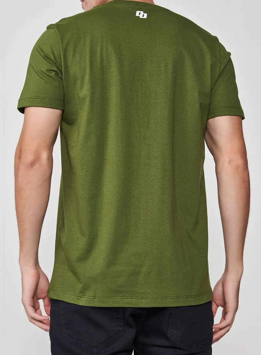 Camiseta Slim Freedom Gola Com Ribana Verde Livas