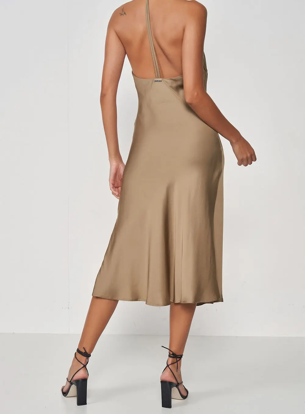 Vestido Midi Slip Dress Anabelly Bege Misk
