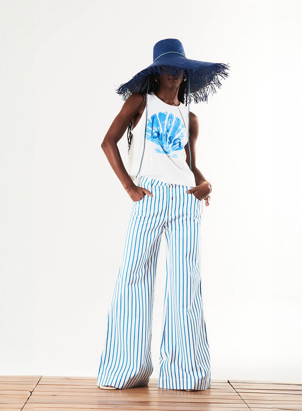 Calça Pantalona Daphne Sarja Listrada Estampados 1