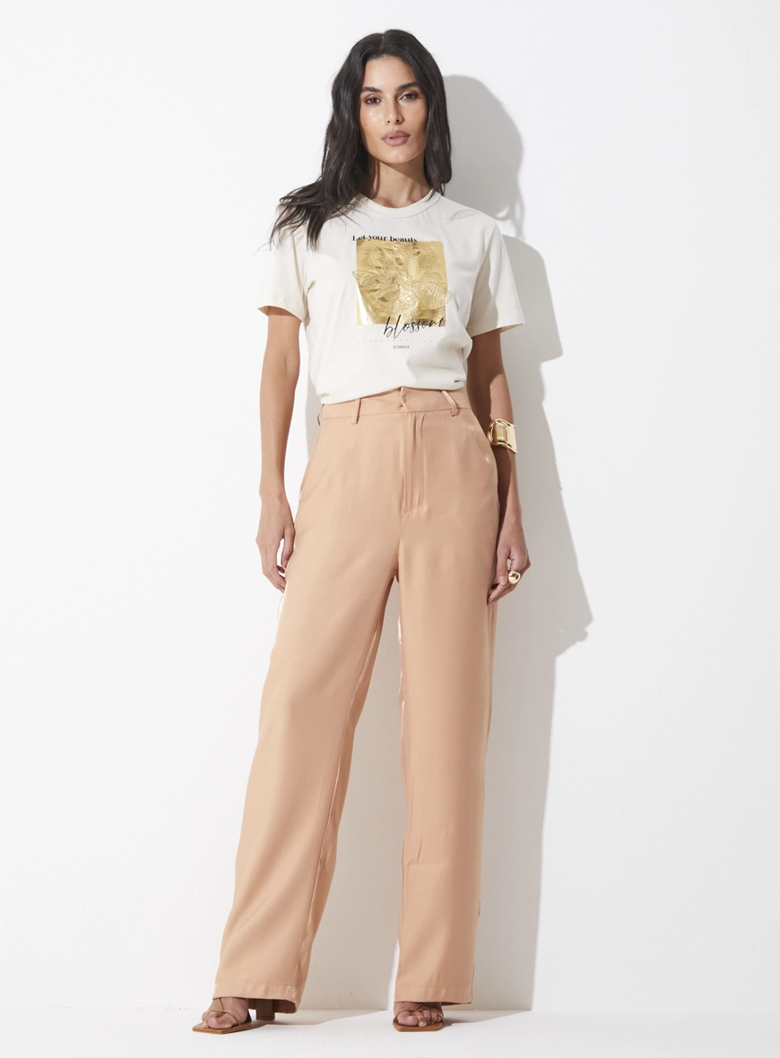 Camiseta Estampada E Bordada Bege 4