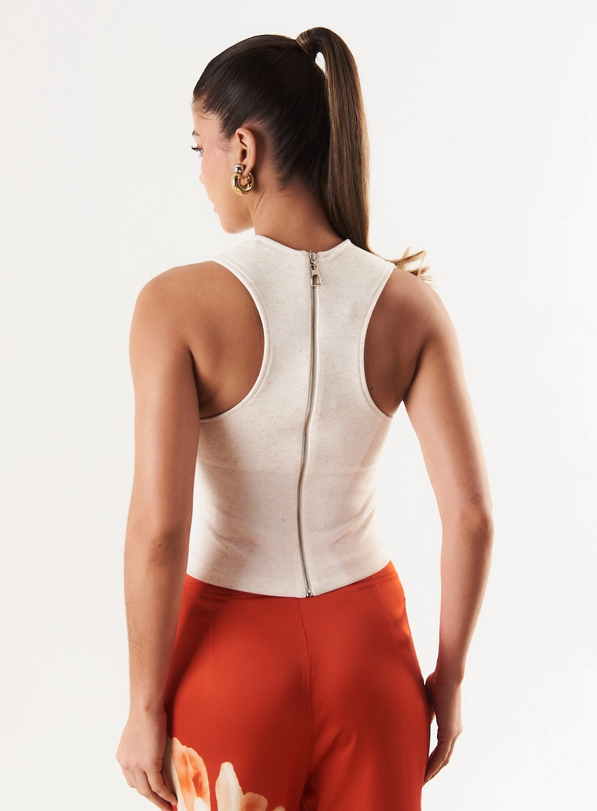 Blusa Slim Decote V Com Zíper E Linho Bege 4