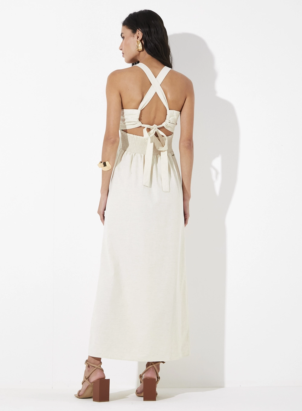 Vestido Linho Detalhe Renda Bege 2